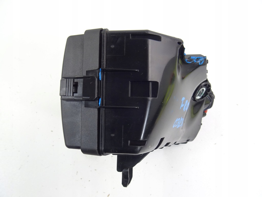 фото №14, T-roc коробка предохранителей 5q090736g