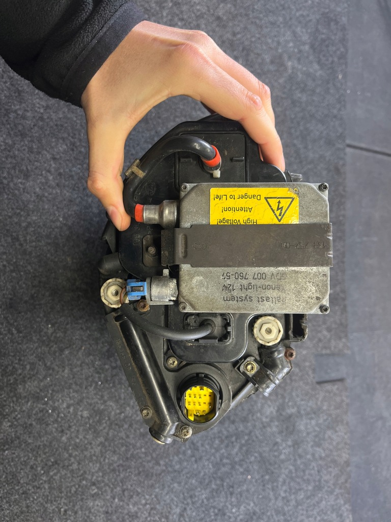 фото №8, Lancia thesis лампа права перед передня ксенон europa