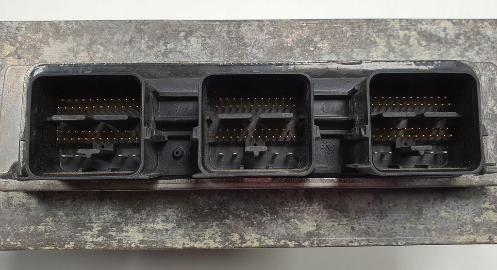 фото №3, Бортовой компьютер двигателя aston martin rapide ag4312a650ab