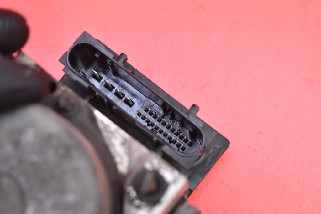 фото №7, Насос abs 47660bc60a nissan micra k12 1.2 16v 65 km 02-07