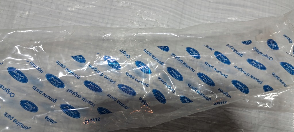 фото №9, Ford mondeo mk3 молдинг бампер правий задня 3s71-17c772