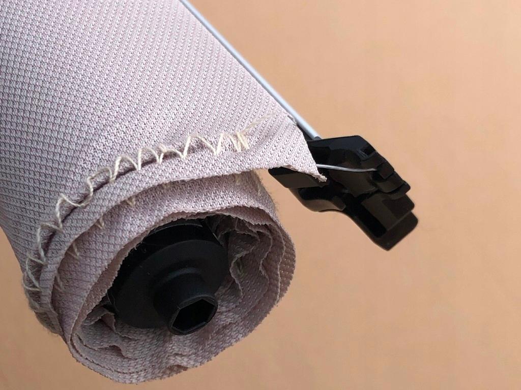 фото №8, Шторка панорамы люк бежевый 436935 beż do volvo -2023 шторка безопасности зонт