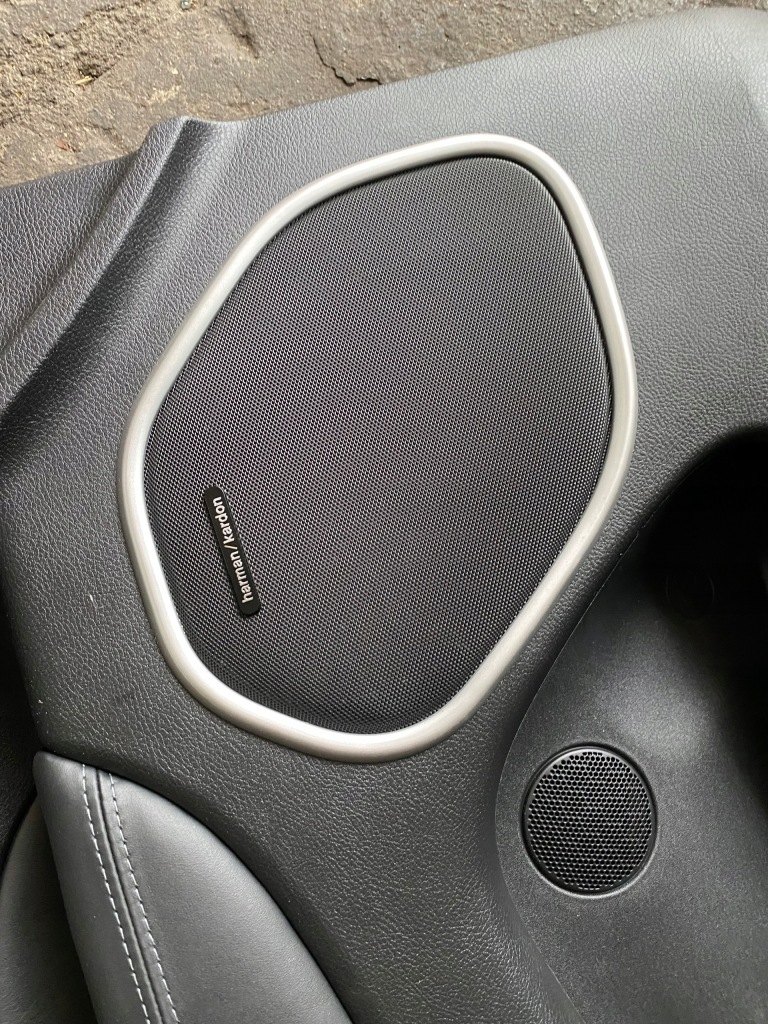 фото №2, 137 jeep grand cherokee wk2 lift обшивка передний r