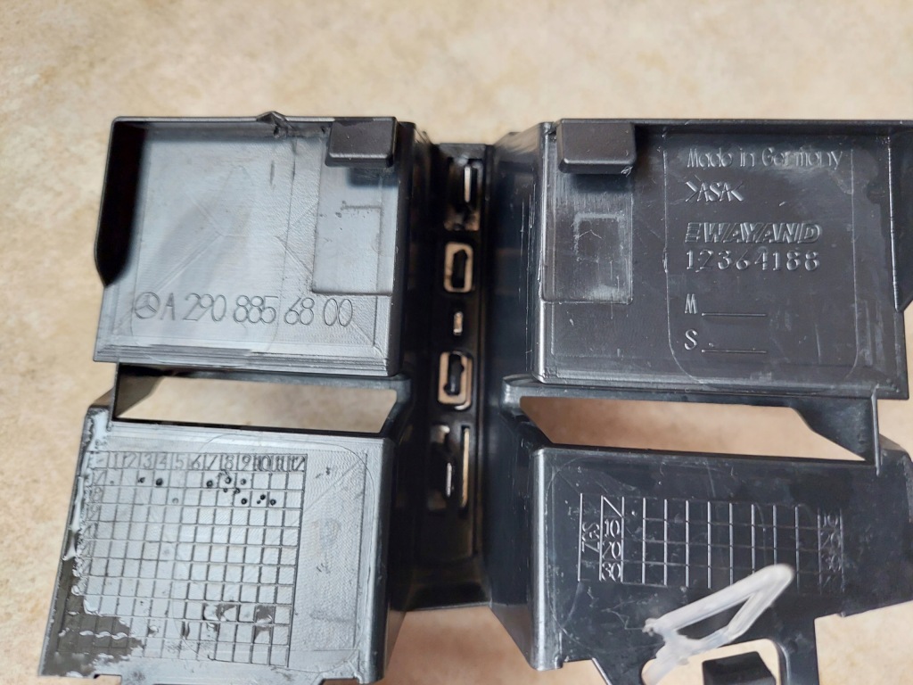 Решётка - заглушка решётка - mercedes gt amg w290 в Украине