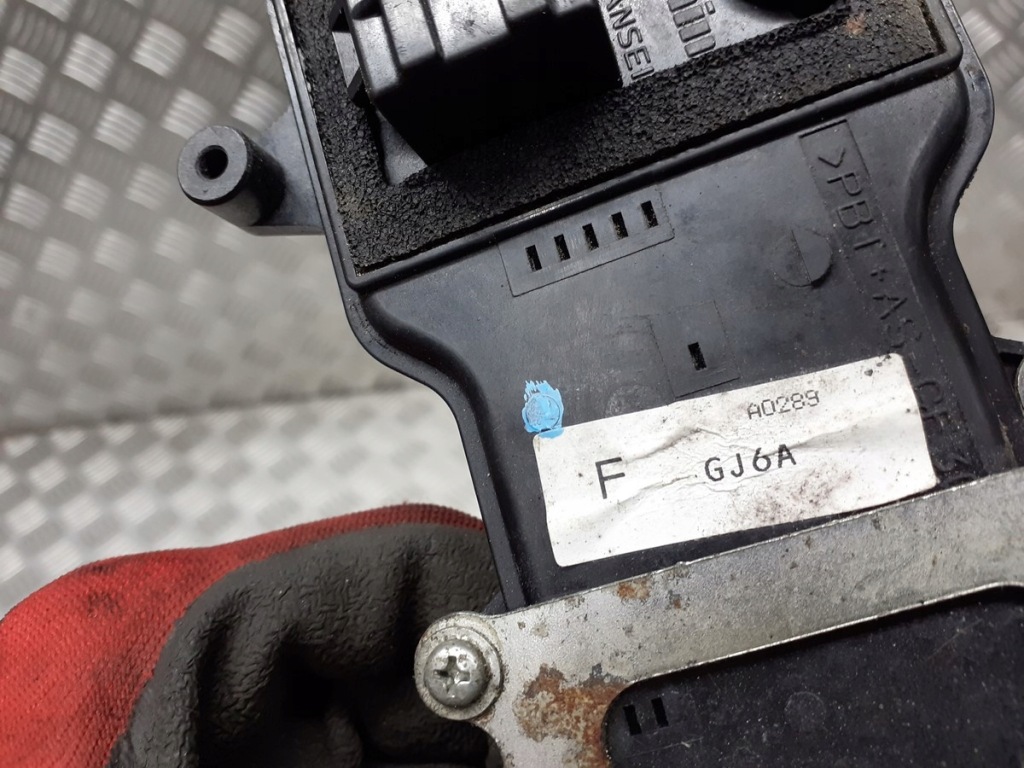 фото №2, Замок дверь правый задняя mazda 6 gg