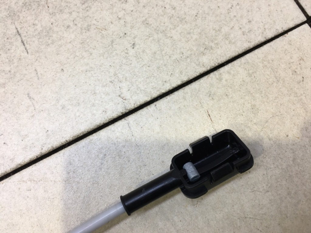 фото №8, Замок сиденье правый задняя laguna iii 883910003r