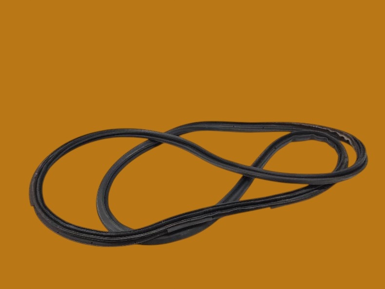 фото №1, Прокладка крышки багажника задняя кузовная renault koleos i 2007-