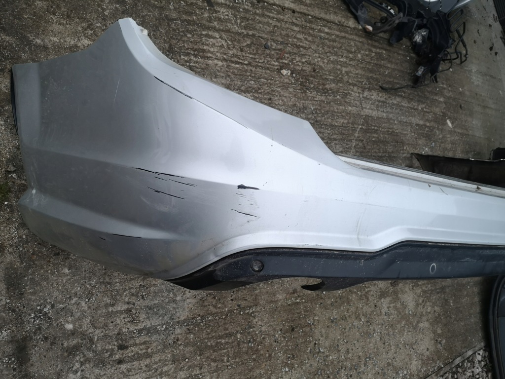 Бампер задняя задний pdc mercedes w204 универсал рестайлинг  amg в Украине