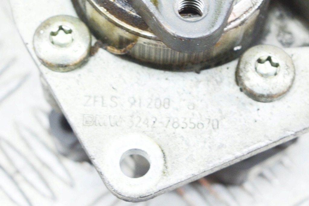 фото №7, Bmw 6 e63 m6 насос усилителя руля 2282815 7835670 5.0 бензин 373kw