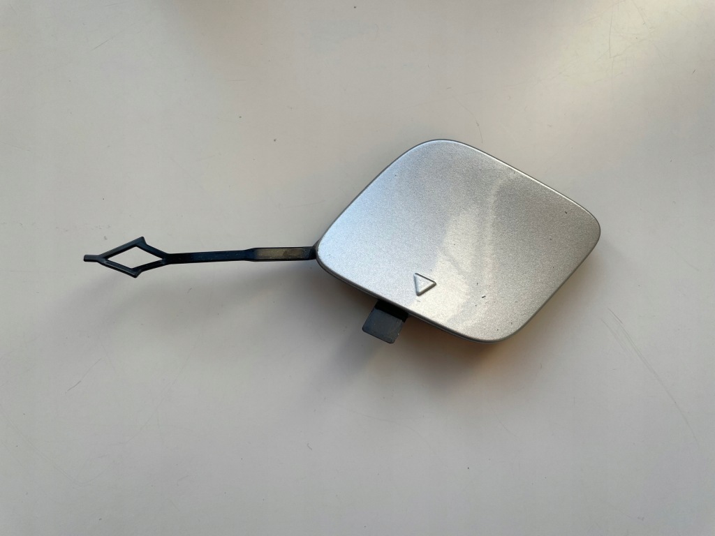 Купити Mercedes klasa b w247 amg 2019-2022 заглушка фаркоп перед оригінал