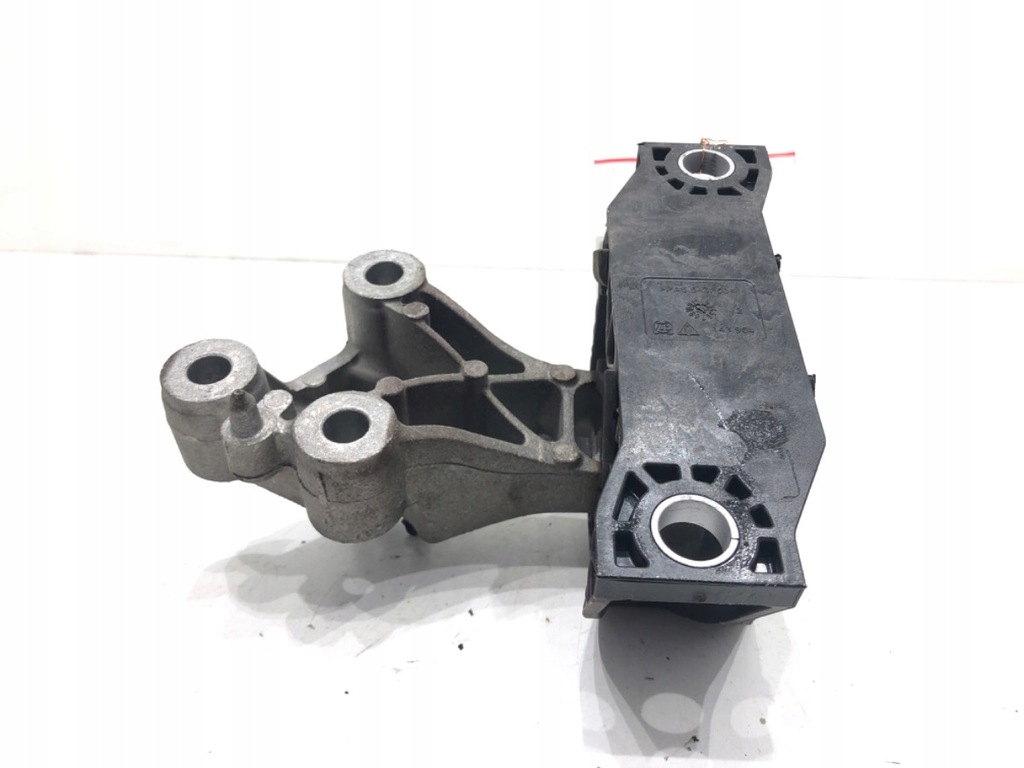 фото №1, Подушка двигателя левый renault clio iv 113752043r 1.2 73km