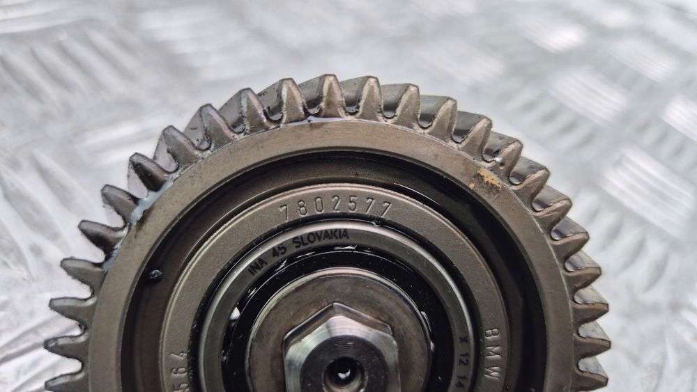 Колесо зубчасте ланцюга розподільного валу bmw x3 e83 xdrive 20d n47 7802577 в Україні