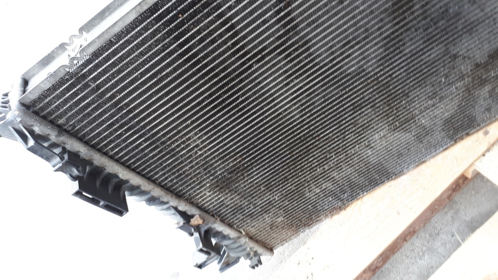 A5 8t радиатор воды 8k0121251h 2.7 3.0 tdi a4 b8 Доставка