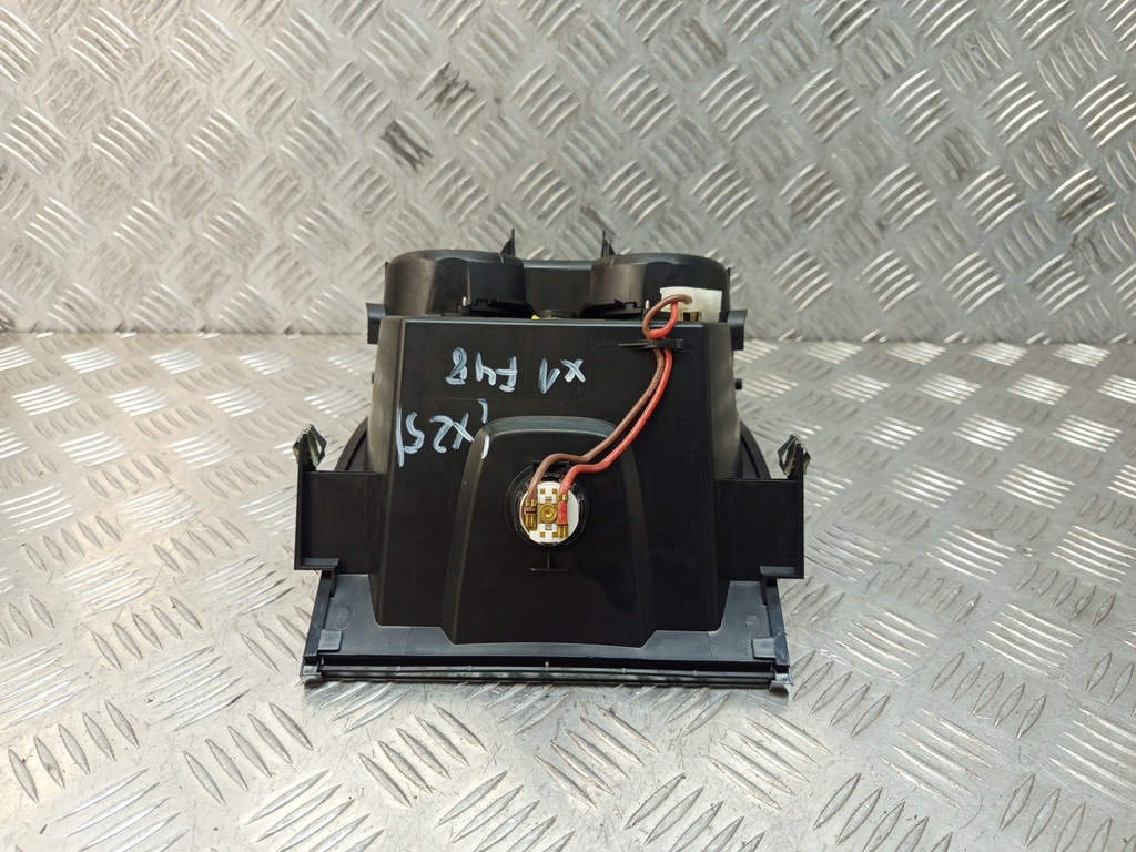 фото №11, Bmw x2 f39 x1 f48 кронштейн do напоїв бардачок консолі центральної 9299529