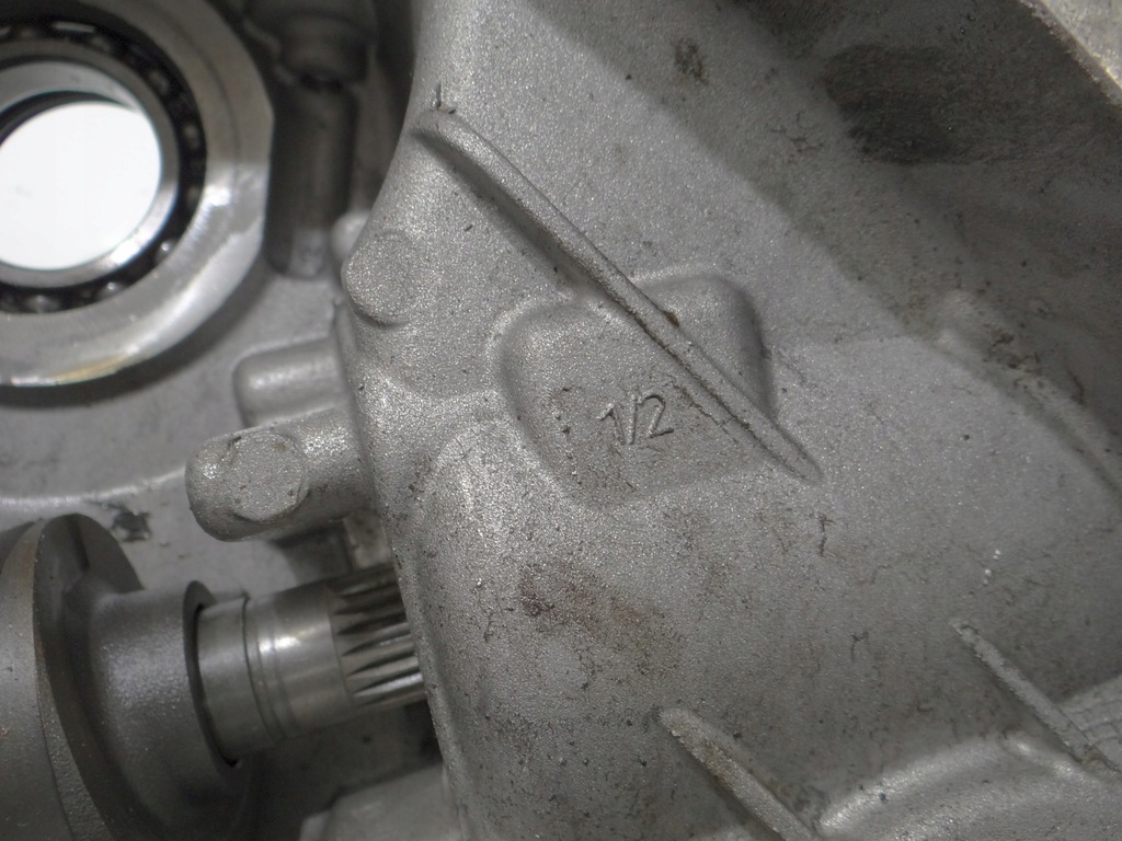 фото №7, Корпус задняя коробки приборной панели bmw x3 e83 14564474