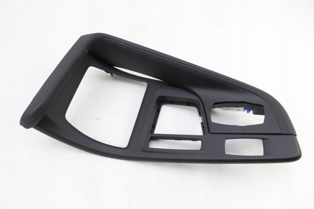 Bmw x1 f48 рамка замок тунель 9335207 9388422 Оригінал