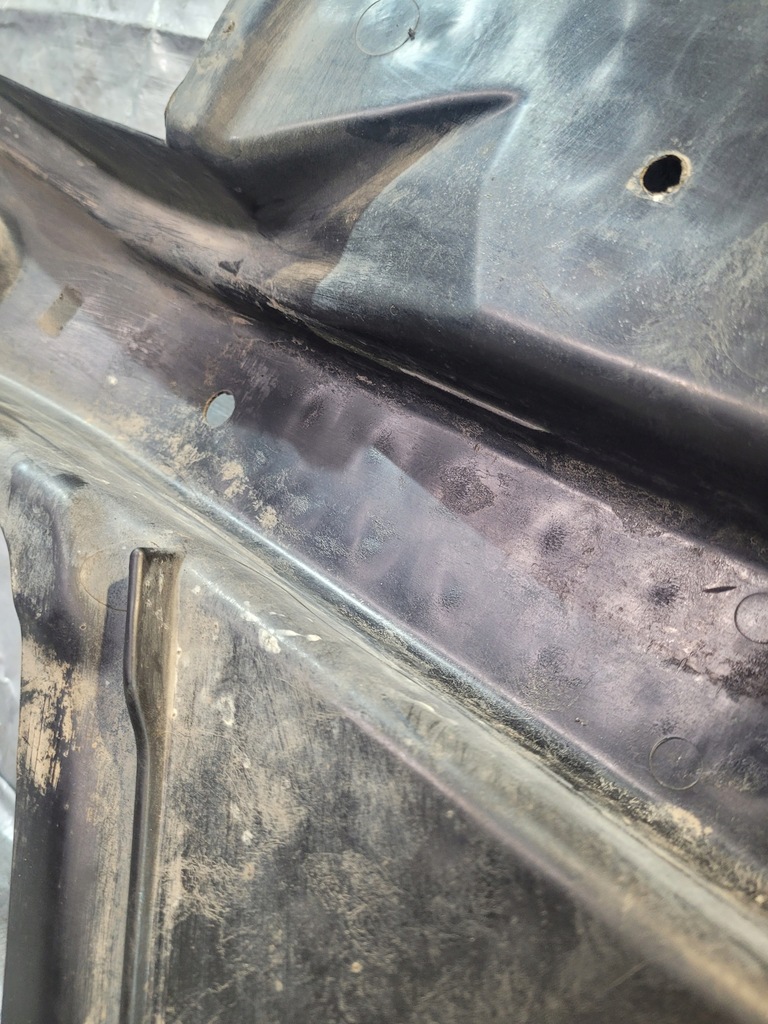 фото №13, Захист підвіска ліва оригінальний номер 6q0825201e volkswagen fox 1.2b 05r.