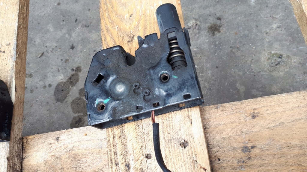 фото №7, A6 c7 lift замок замки капот лівий правий троси a7