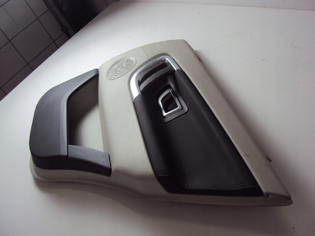 фото №2, Обивка дверь правый задняя discovery sport l550