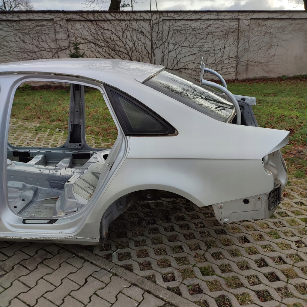 фото №1, Audi a4 b8 sedan четверть задняя левая lx7w