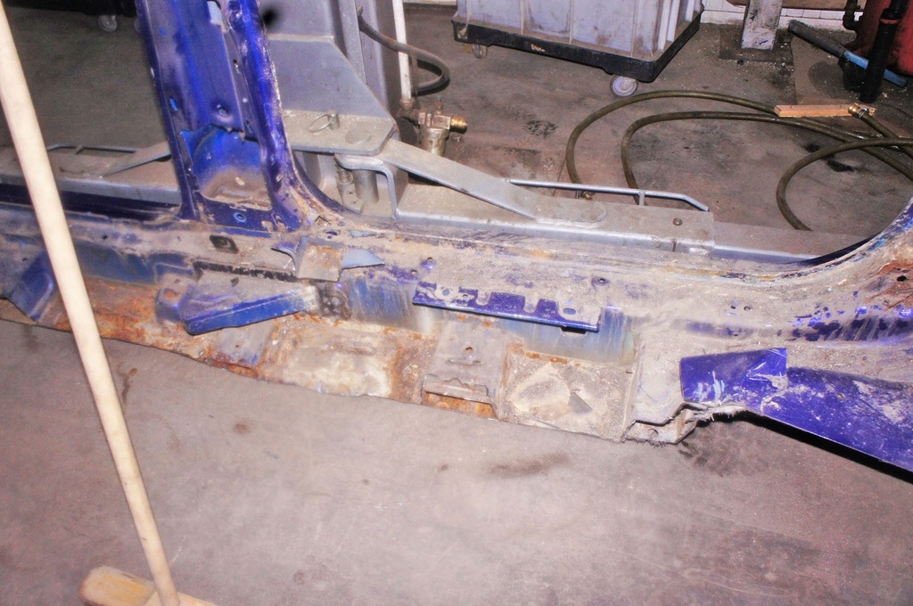 фото №6, Na282 ford transit connect mk2 блок двигателя правый середина