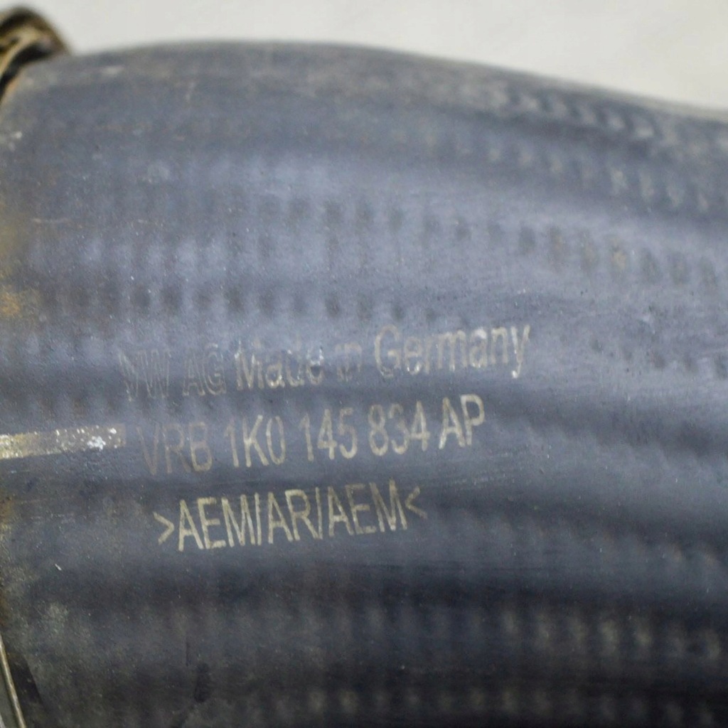 фото №6, Audi a3 s3 8p 2011 правая сторона wąż / труба интеркулер