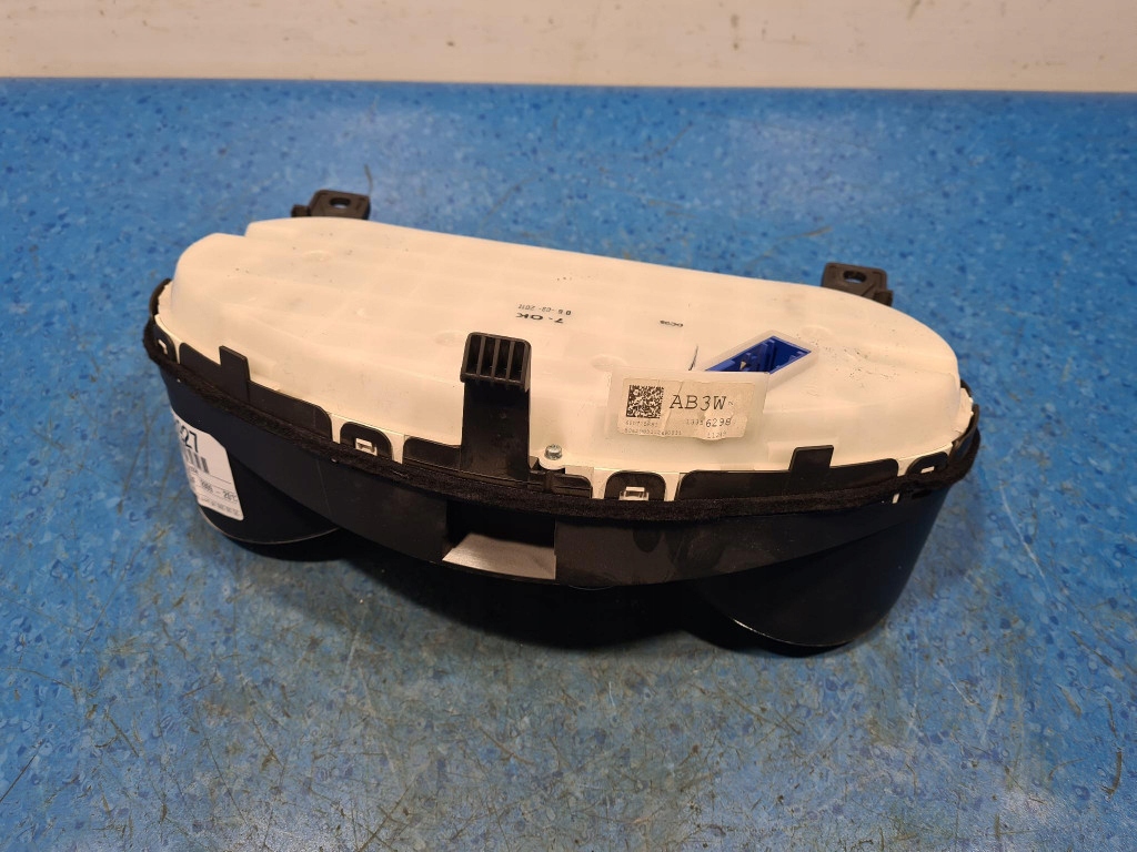 Opel astra j 1.7 cdti панель 13356298 Доставка