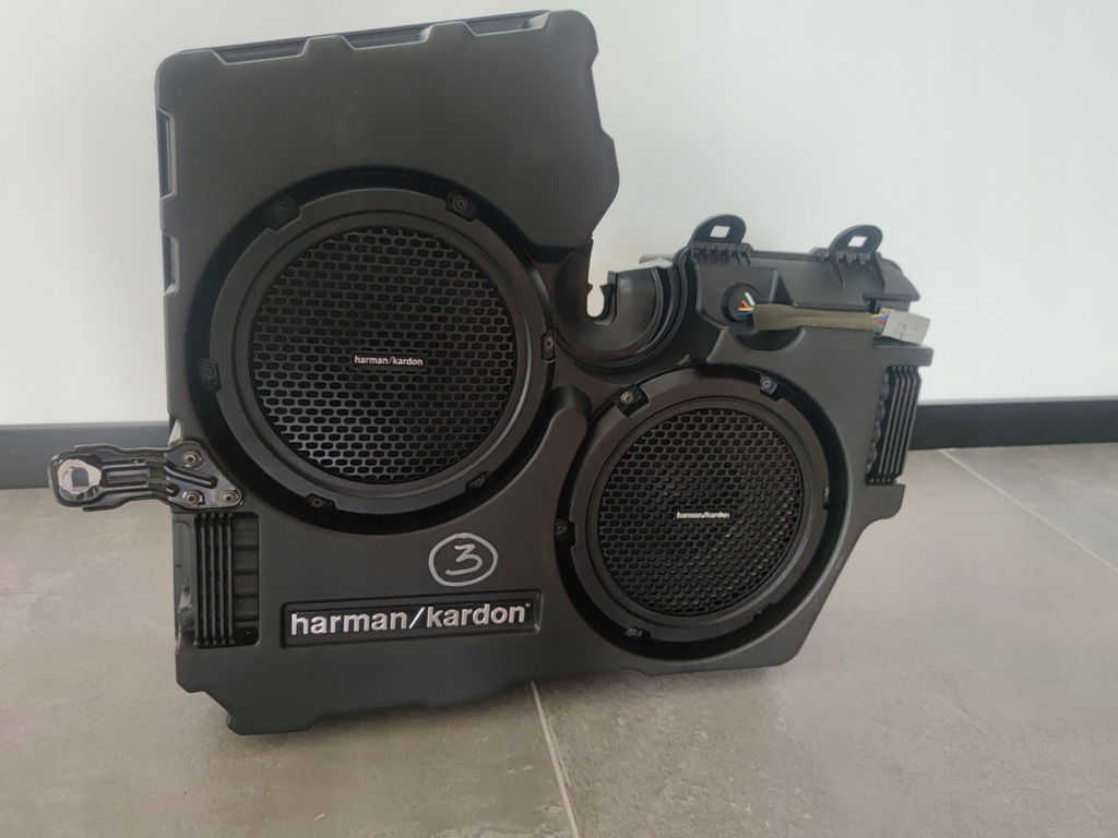 фото №1, Dodge challenger srt сабвуфер динамик 2015+