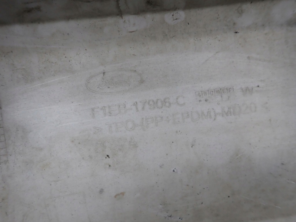 фото №13, Ford focus mk3 iii 3 sedan 10-15 бампер задняя задний