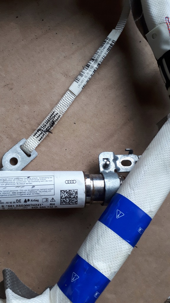 фото №8, S4 b8 a4 шторка безопасности правая перед подушка безопасности 8k0880742d