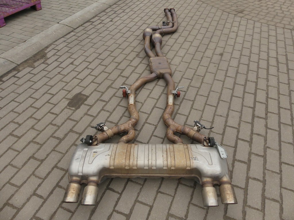 фото №1, Bmw m2 f87 lci cs гасник вихлоп каталізатори