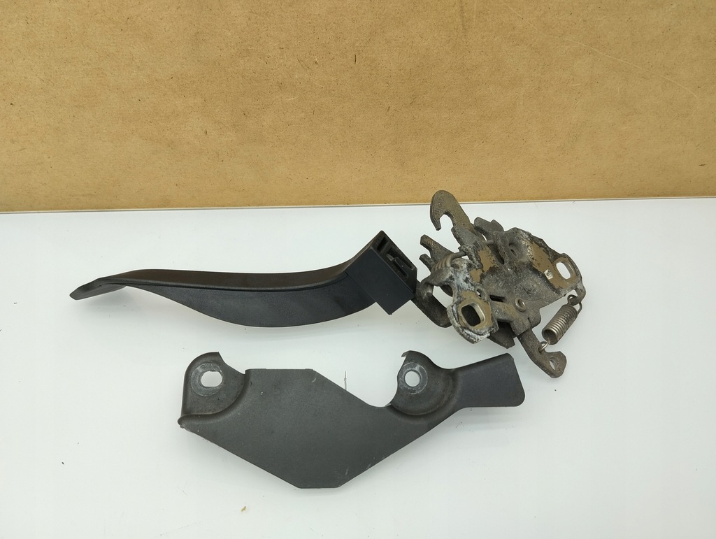 фото №1, Citroen ds4 засувка замок капот комплект