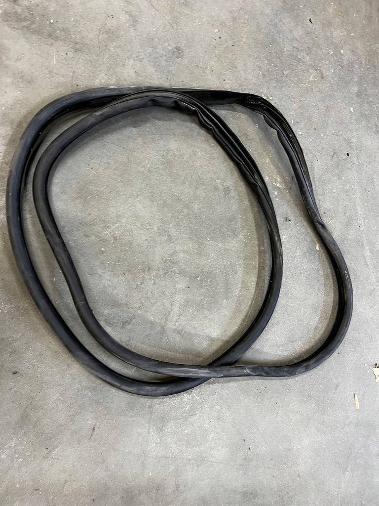 фото №1, Прокладка двері перед передніх range rover evoque l538 3 двері