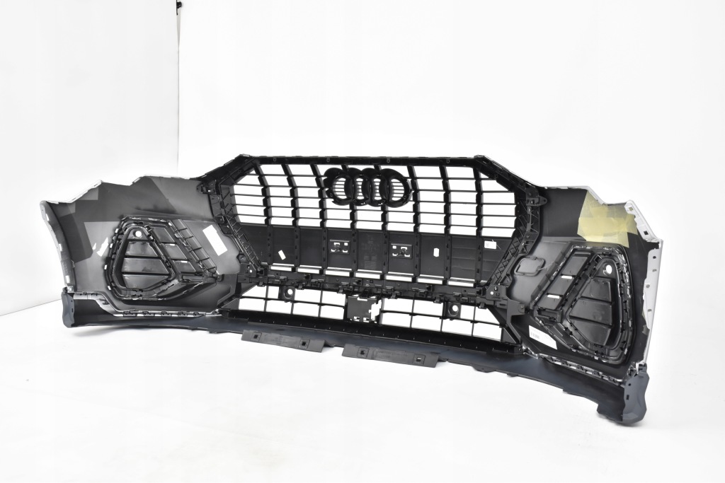 Audi q3 2018- 83a 83f s-line бампер передній в Україні