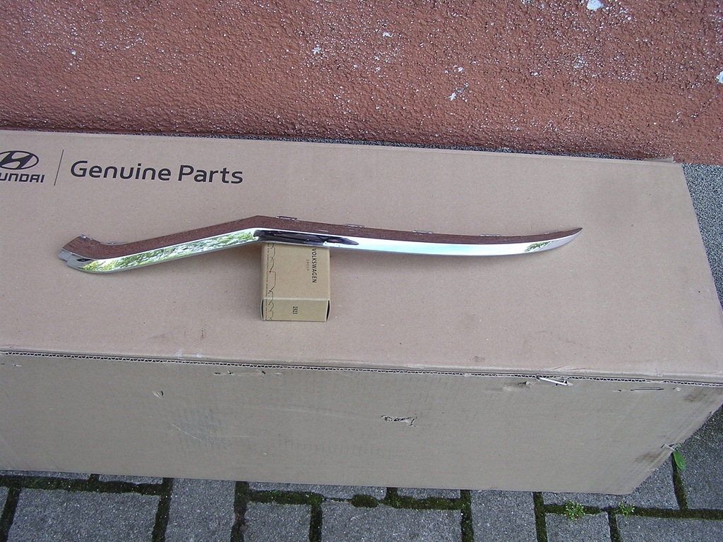 фото №1, Молдинг хром na бампер vw t-roc передняя левая 2ga853711b