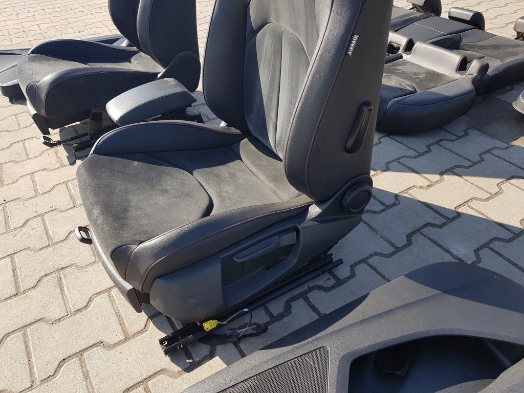 фото №9, Seat leon iii 3 12r- fr hb сиденья skórzanae alcantara заднее сиденье обшивки 5d