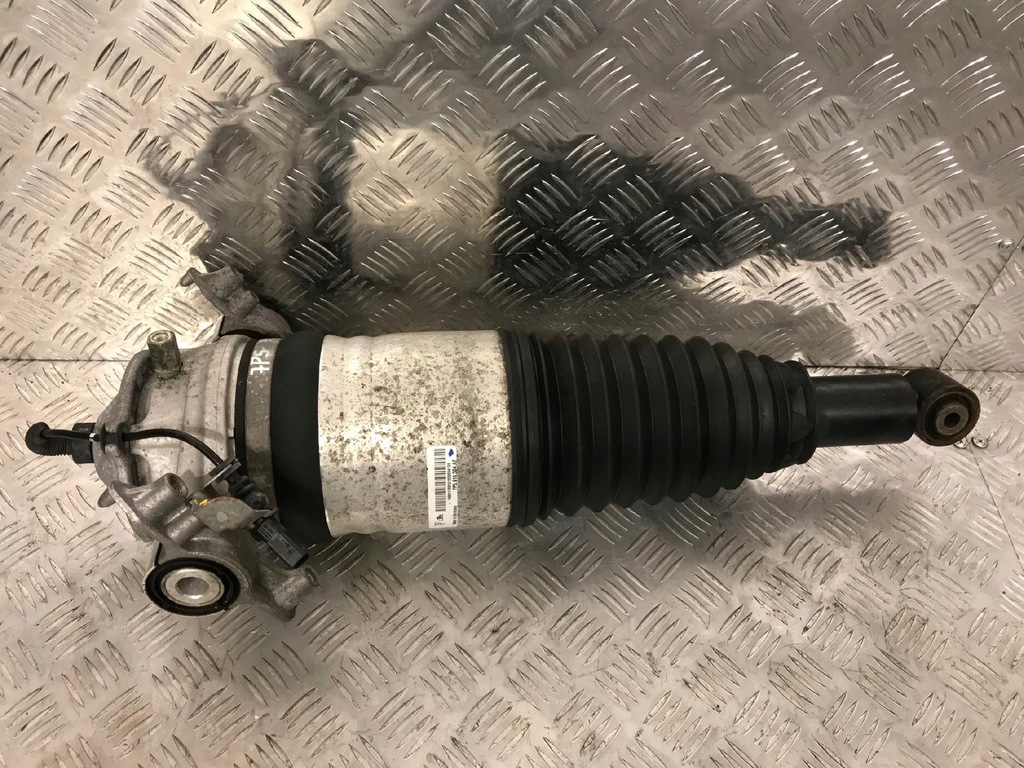 фото №1, Амортизатор задня 7p5616504af porsche cayenne 7p5