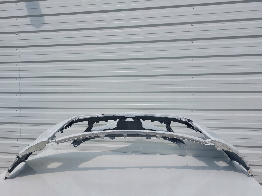 Бампер перед передній toyota verso рестайлінг  європа Ціна