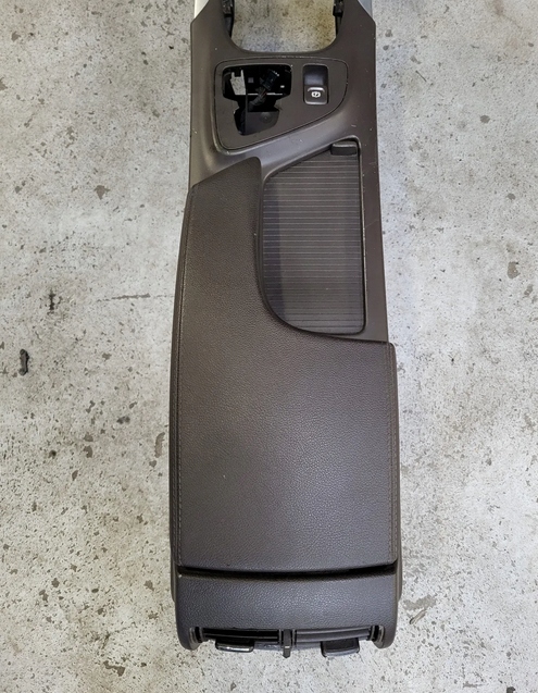 Підлокітник тунель середній перетворювач 230v opel insignia a коричневий коричневий Зі Шроту