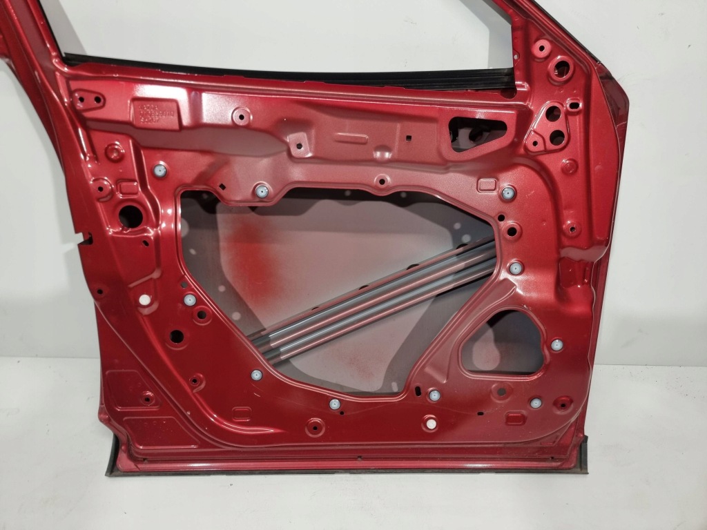 Дверь левая перед передние mazda cx3 cx-3 в Украине