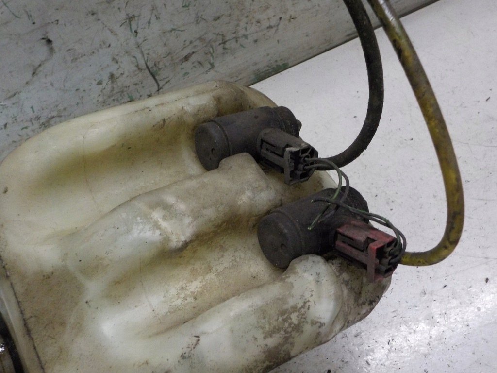 фото №2, Rover 200 214 бачок омивача