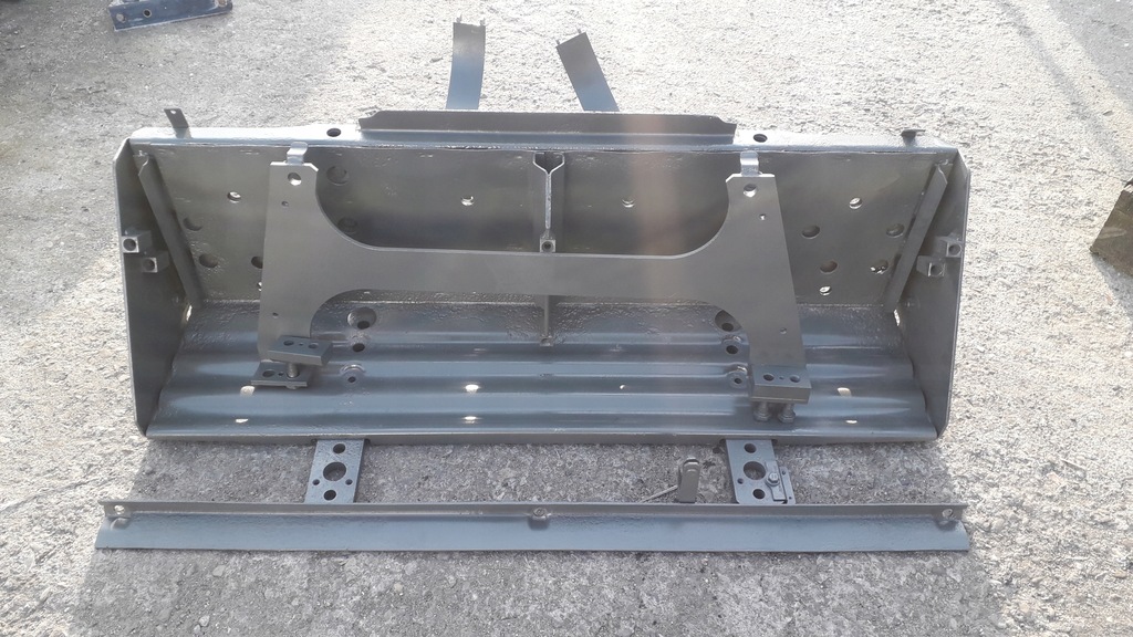 фото №2, Scania r podastawa акумуляторів задня рами