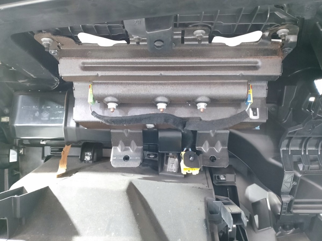 фото №11, Панель приладів приладова, консоль подушки безпеки датчик renault laguna iii 681000004r