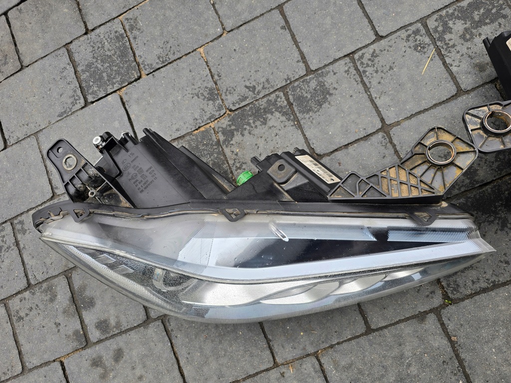 фото №6, Лампа права ксенон led maserati ghibli комплектна 00670004833 europa