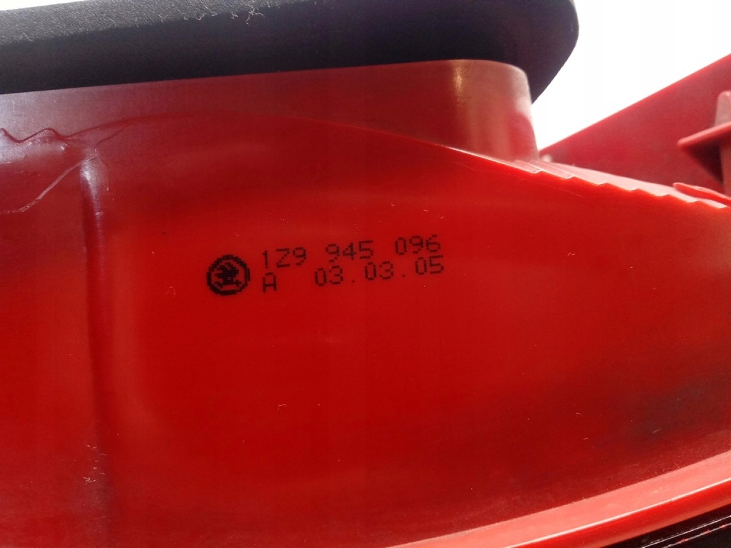 фото №8, Лампа правий задня skoda octavia ii kombi 1z9945096