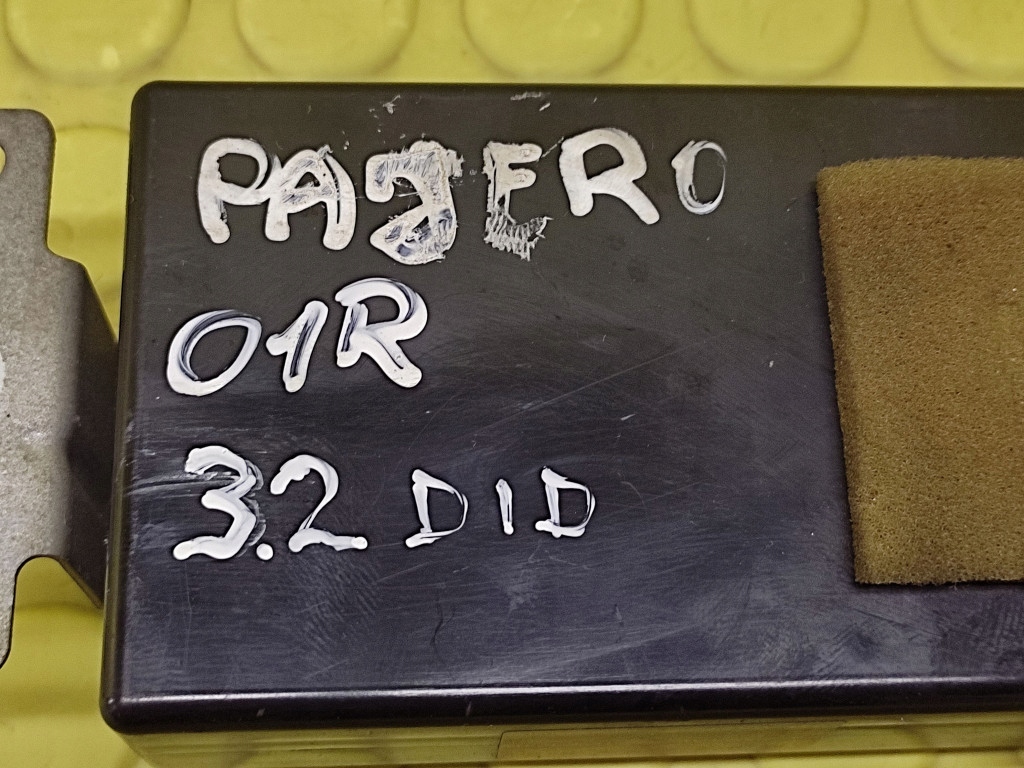 фото №5, Mitsubishi pajero 3 модуль блок керування кондиціонера mr460758