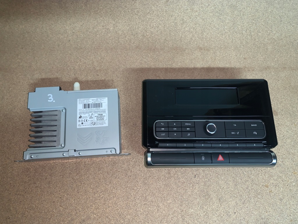 фото №1, Citroen c3 iii заводський радіо idelany стан