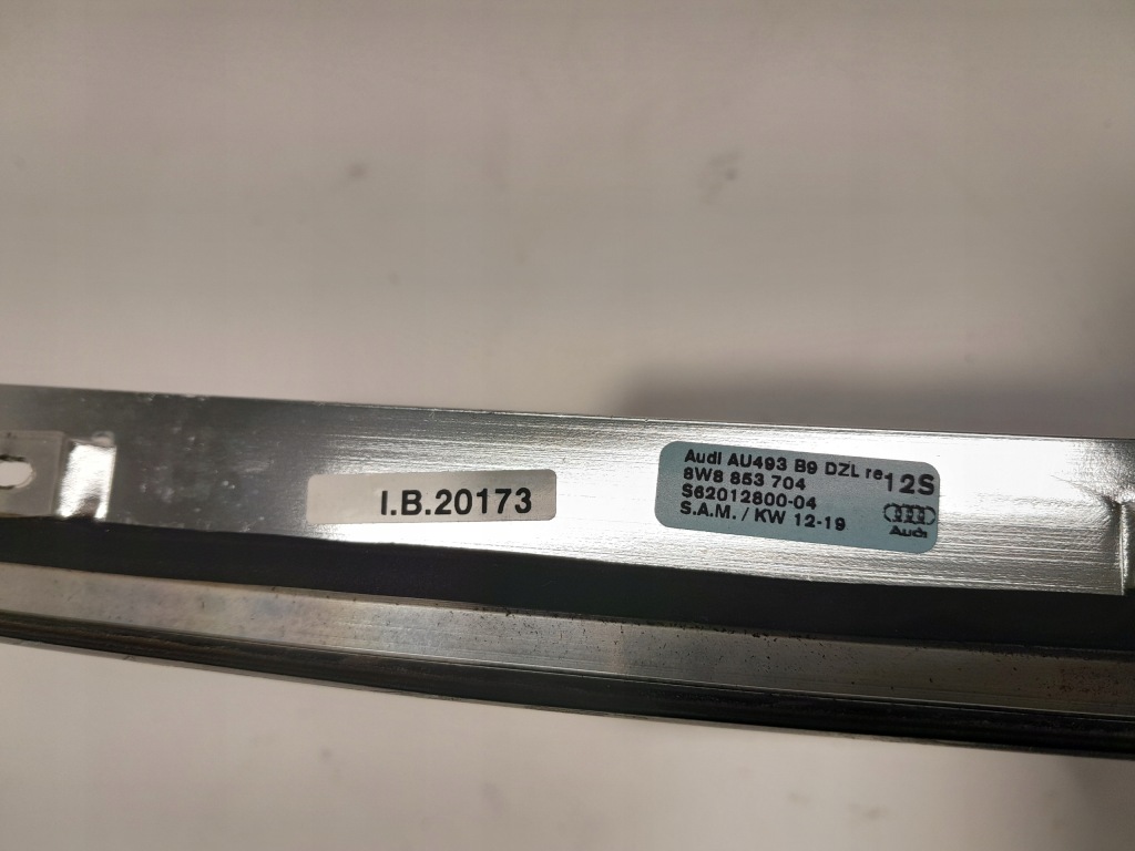 Audi a5 8w8 sportback молдинг накладки кровельные комплект 8w8853703 8w8853704 с Разборки