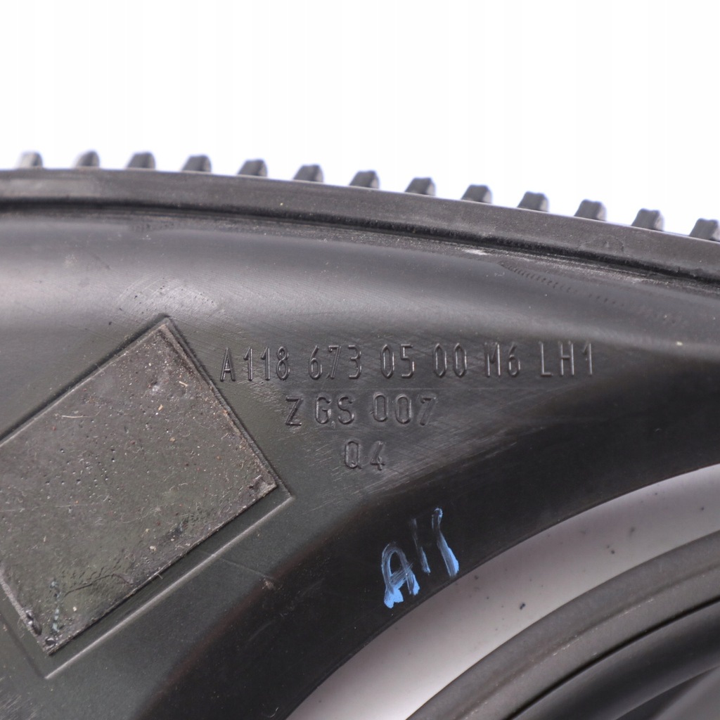 фото №10, Mercedes c118 прокладка крыша накладки крышный левый перед резиновый элемент a1186730500