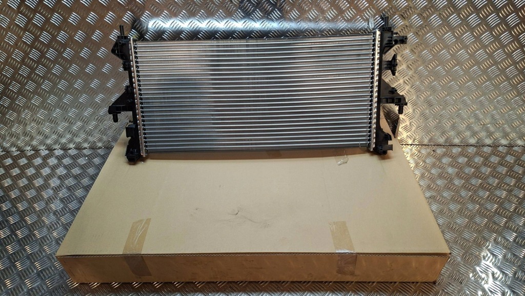 Радіатор води mahle 1361274080 fiat ducato boxer jumper 2.0 2.2.3 hdi Недорого